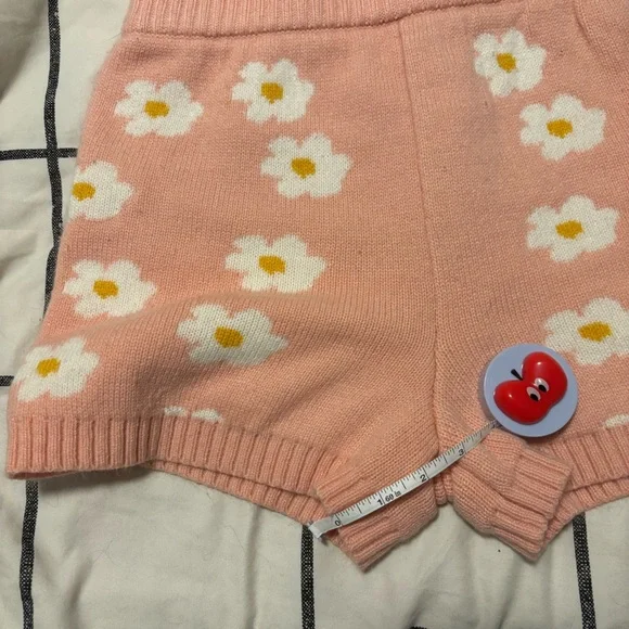 Altar’d State Pink Daisy Knit Shorts - Picture 7 of 8
